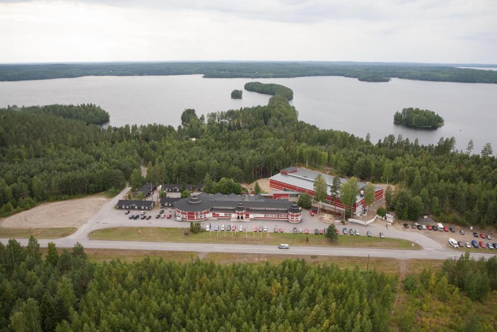 Hotel Pajarinhovi Puhos  Exterior photo